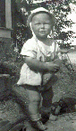 Ensimm�inen haukeni kes�ll� 1951